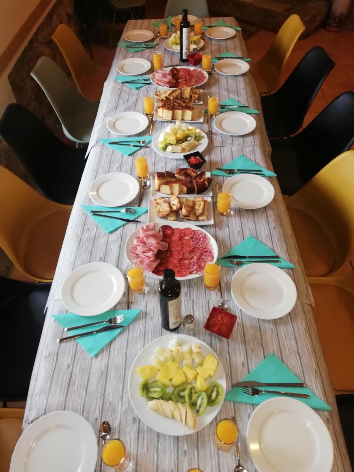 Hotel Restaurante Agapio De Tresnino Quintanilla de Onésimo 外观 照片